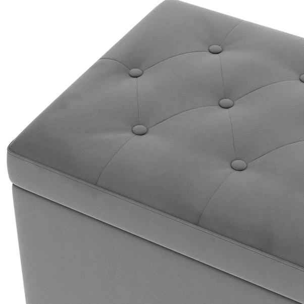 Dunelm Oswald Velvet Buttoned Ottoman Bench 8 Dunelm Oswald Velvet Buttoned Ottoman Bench - Image 6