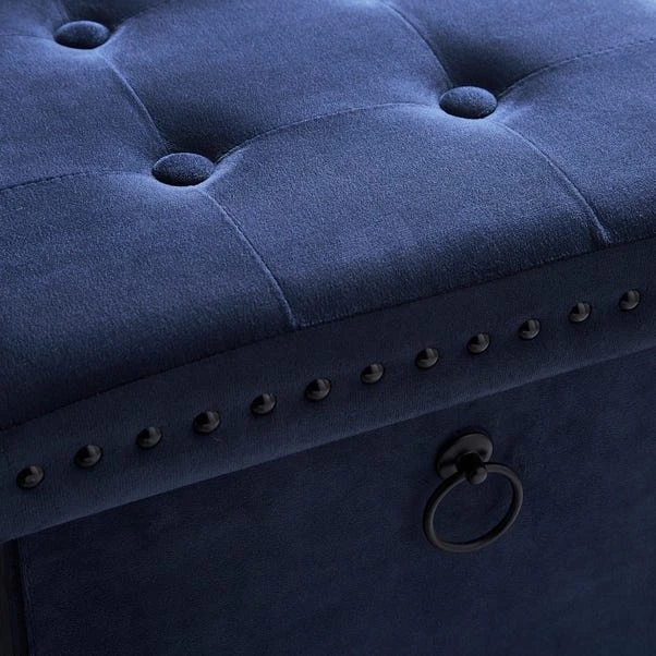 Dunelm Luxe Traveller Navy Velvet Cube - Image 3